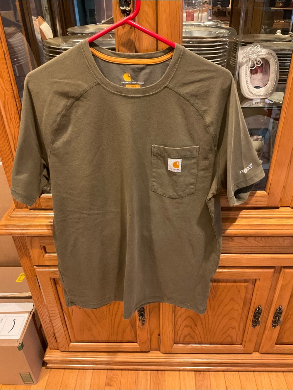 Carhartt Short-Sleeve Pocket Tee in Olive Large